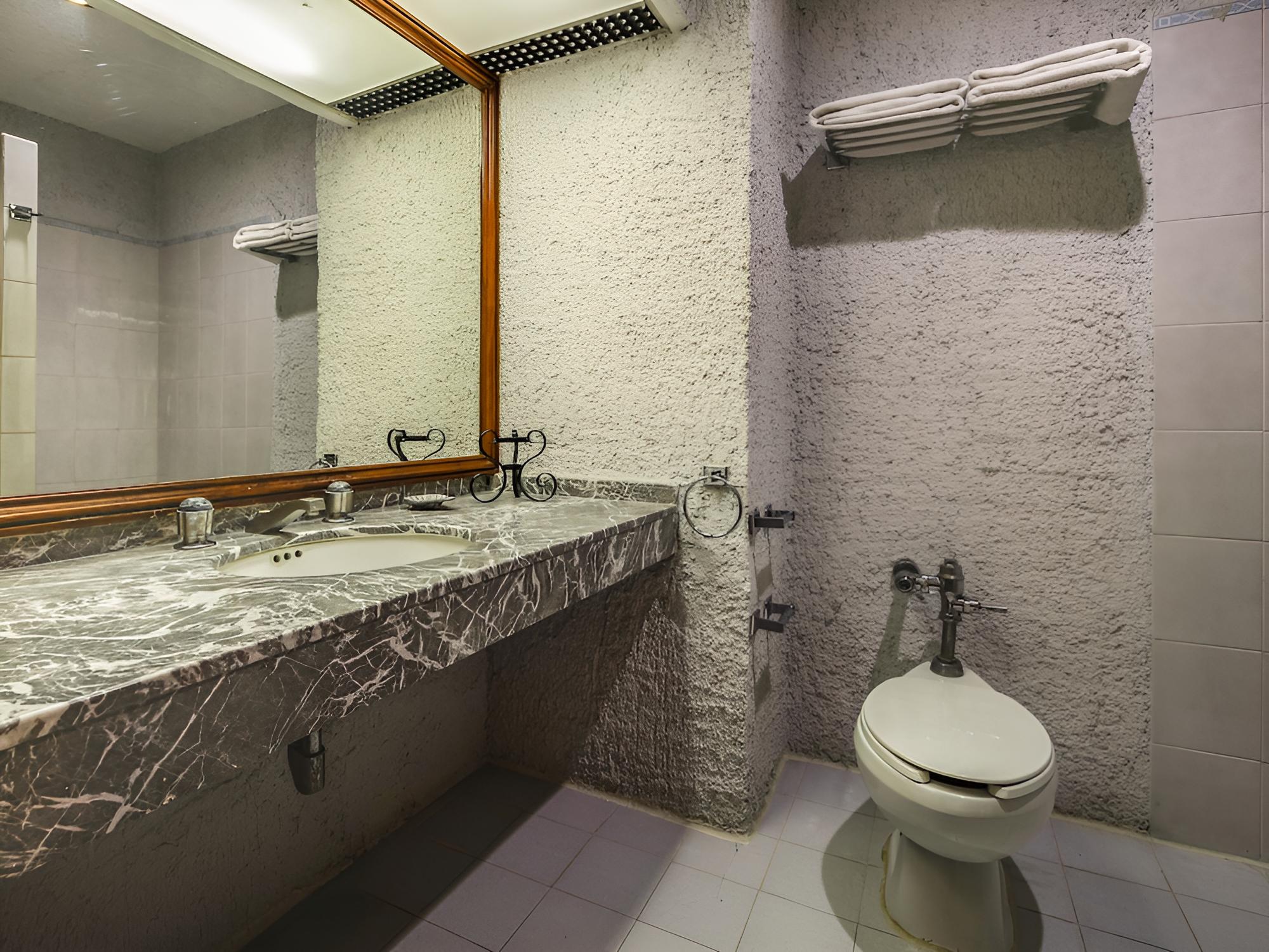 Junior Suite, Hill View