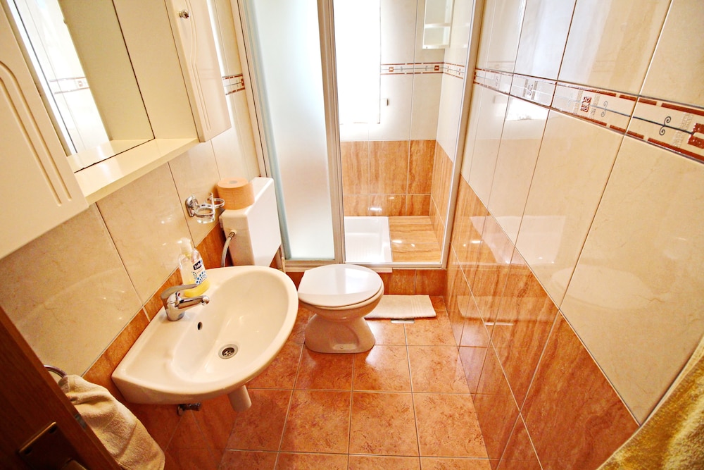 Standard Double Room, 1 Bedroom, Garden View photo 2