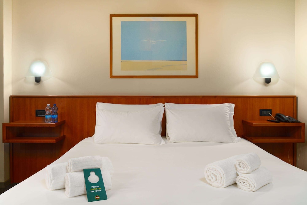 Superior Double Room, Non Smoking - Photo 7
