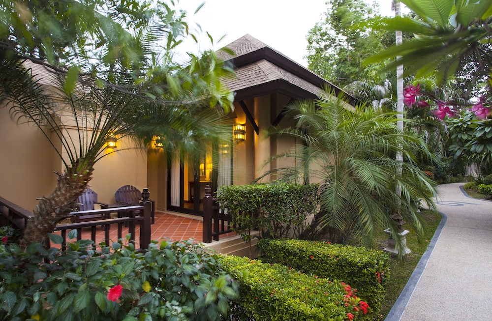Deluxe Bungalow - Photo 1