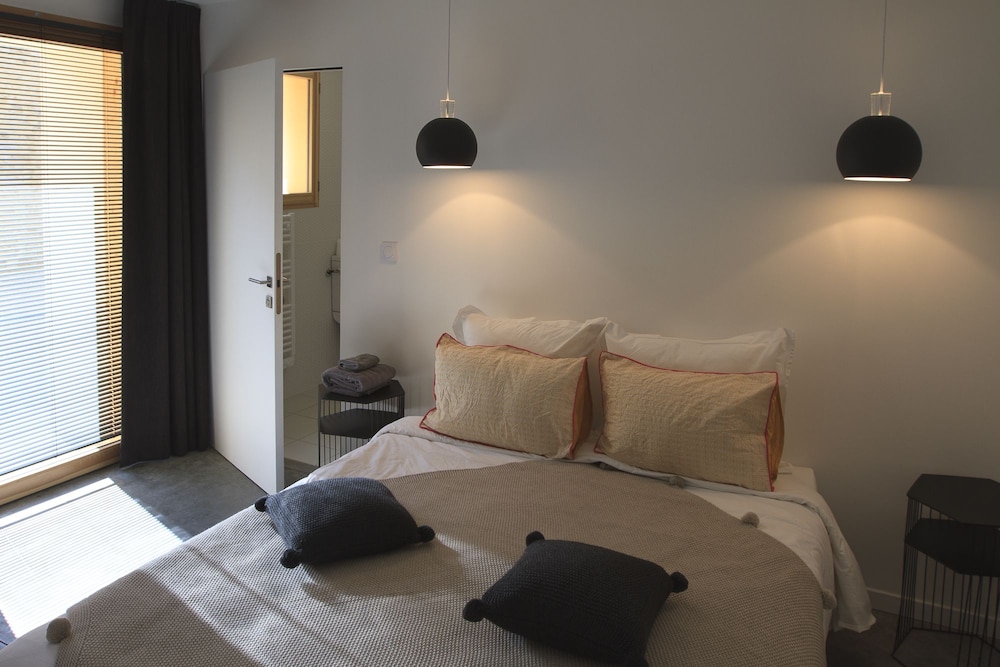 Suite (Folle Blanche) photo 2