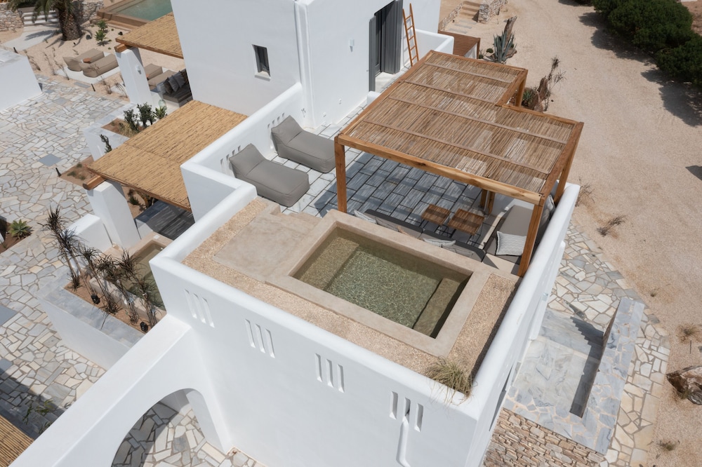 Junior Suite with plunge pool - Photo 29