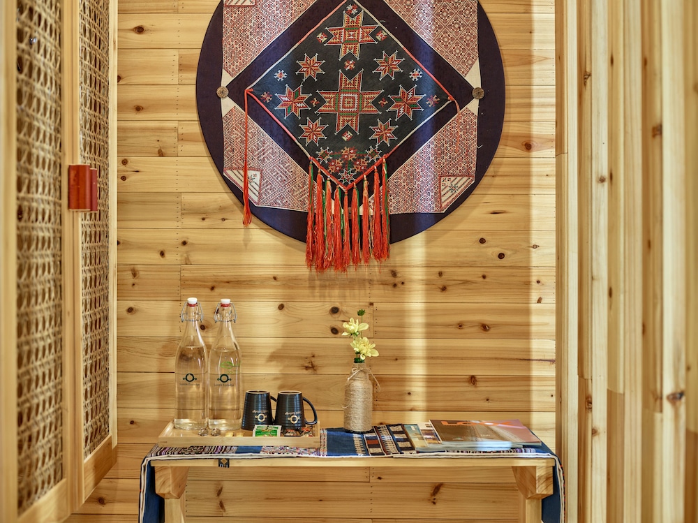 Signature Bungalow - Photo 2