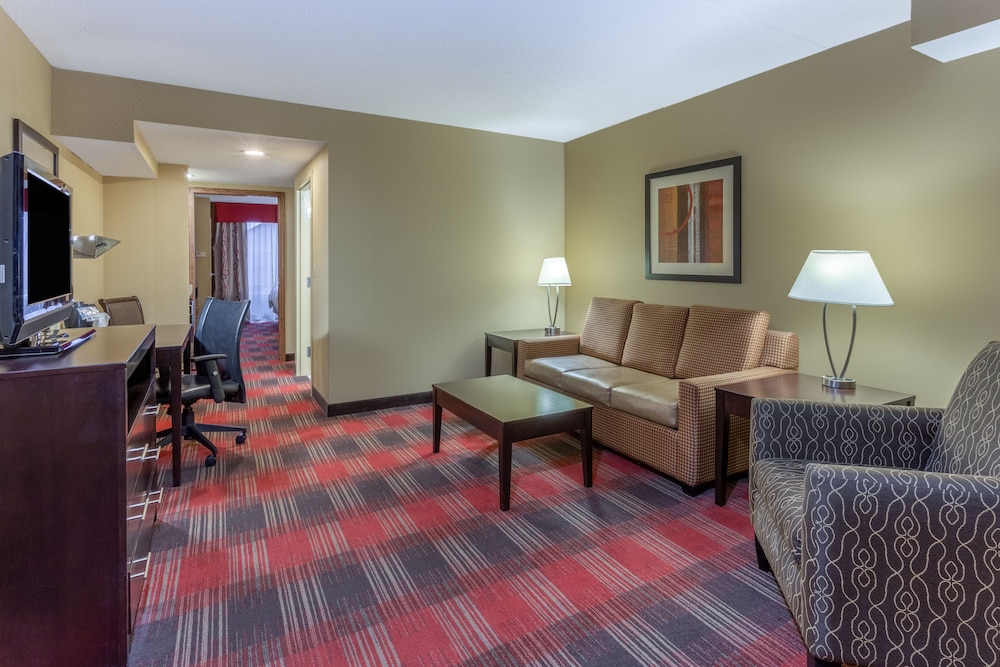 Suite, 2 Queen Beds - Photo 1
