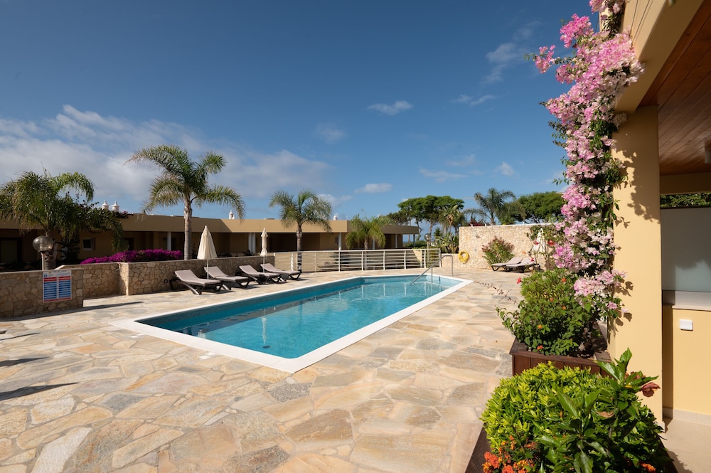 Comfort Suite, Balcony, Pool View (with balcony or terrace)