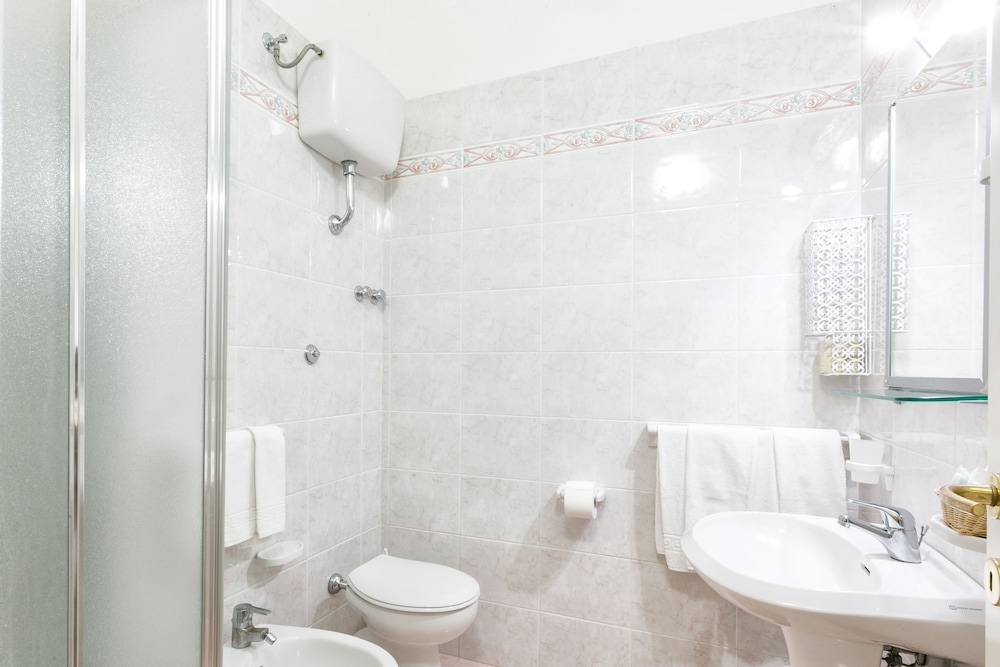 Triple Room, Sea View photo 3