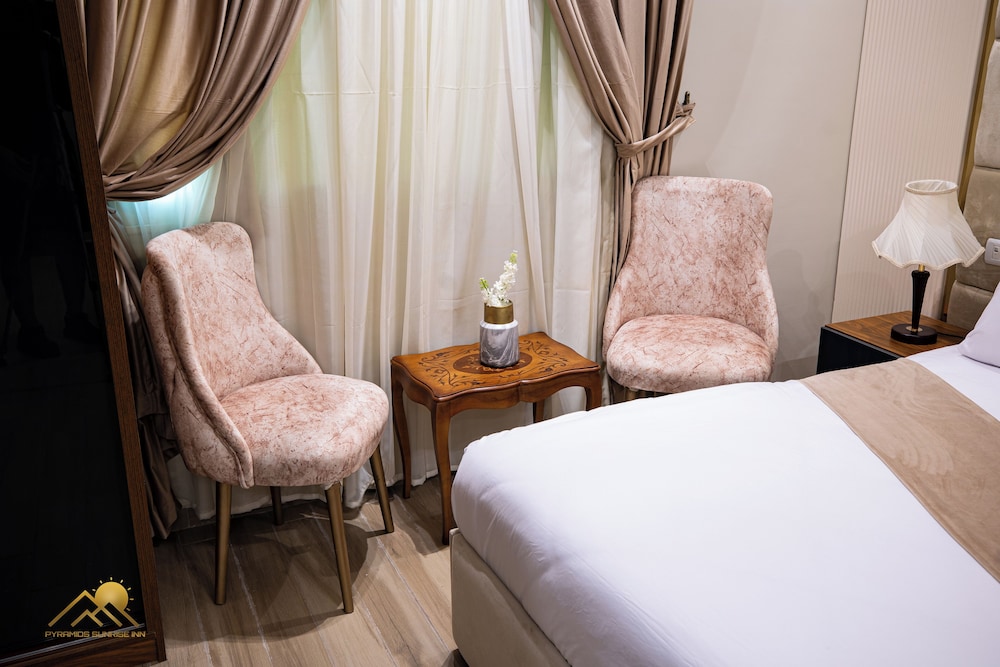Deluxe Double or Twin Room - Photo 17
