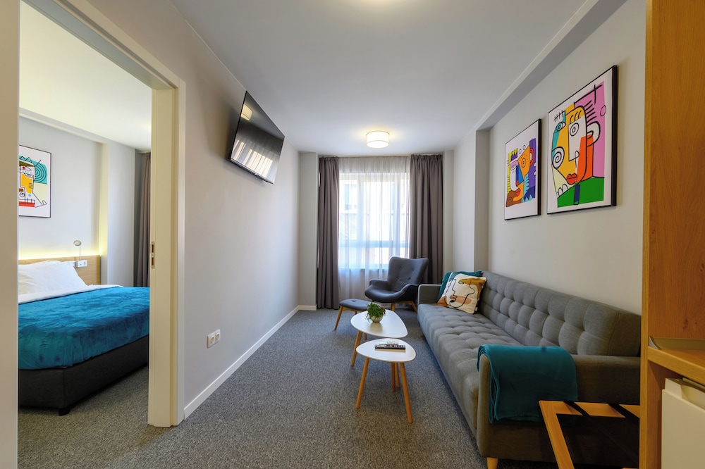 Comfort Studio, City View