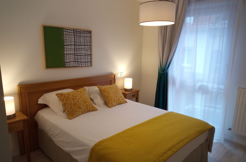 Deluxe Apartment, 1 Double Bed, Balcony