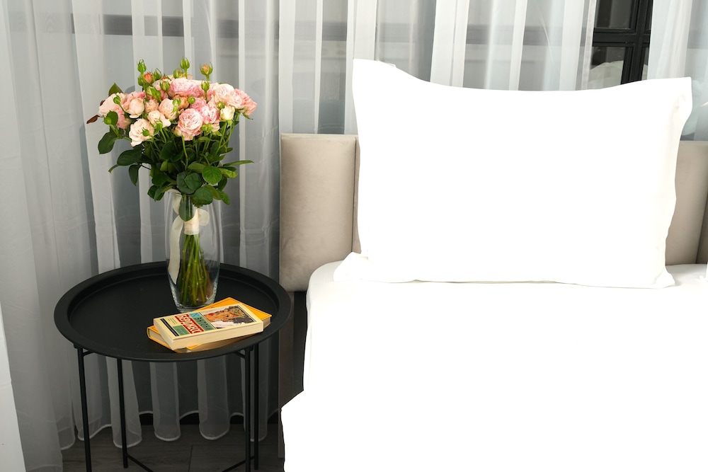 Exclusive Apartment, Multiple Beds, 2 Bathrooms, City View