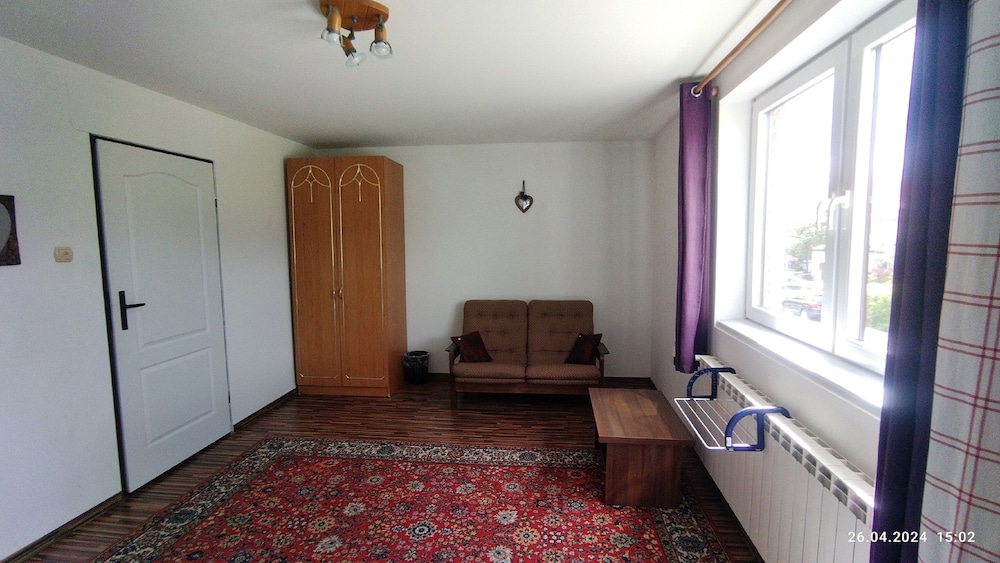 Economy Triple Room, Non Smoking, Mountain View photo 1