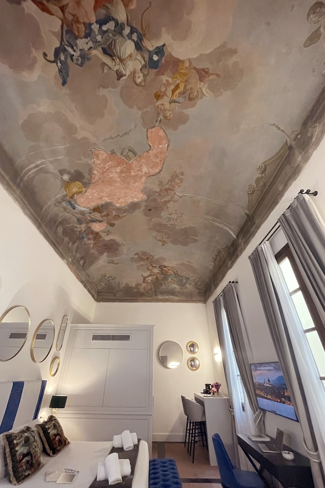 Deluxe Double Room, Kitchen (Palazzo Delle Poste)