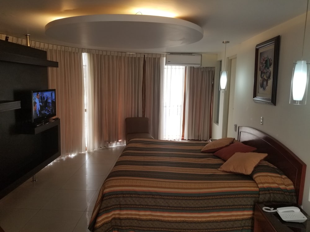 Suite (Principal) photo 1