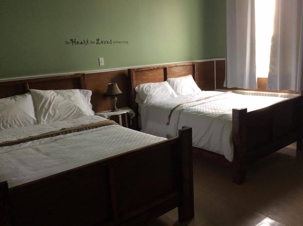 Traditional Double Room, 2 Double Beds photo 2