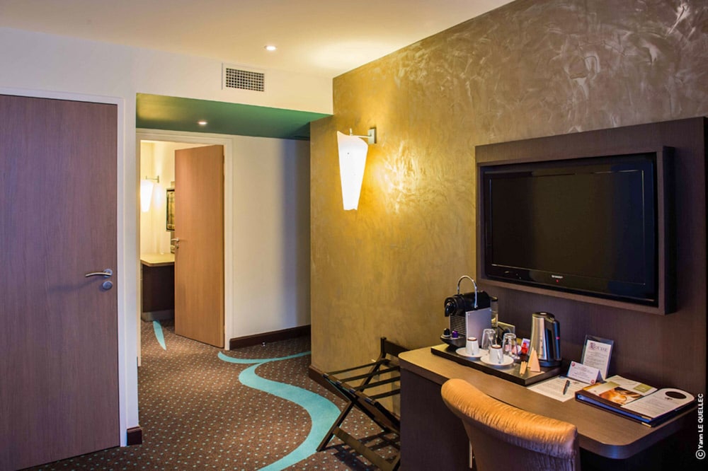 Executive Suite photo 2