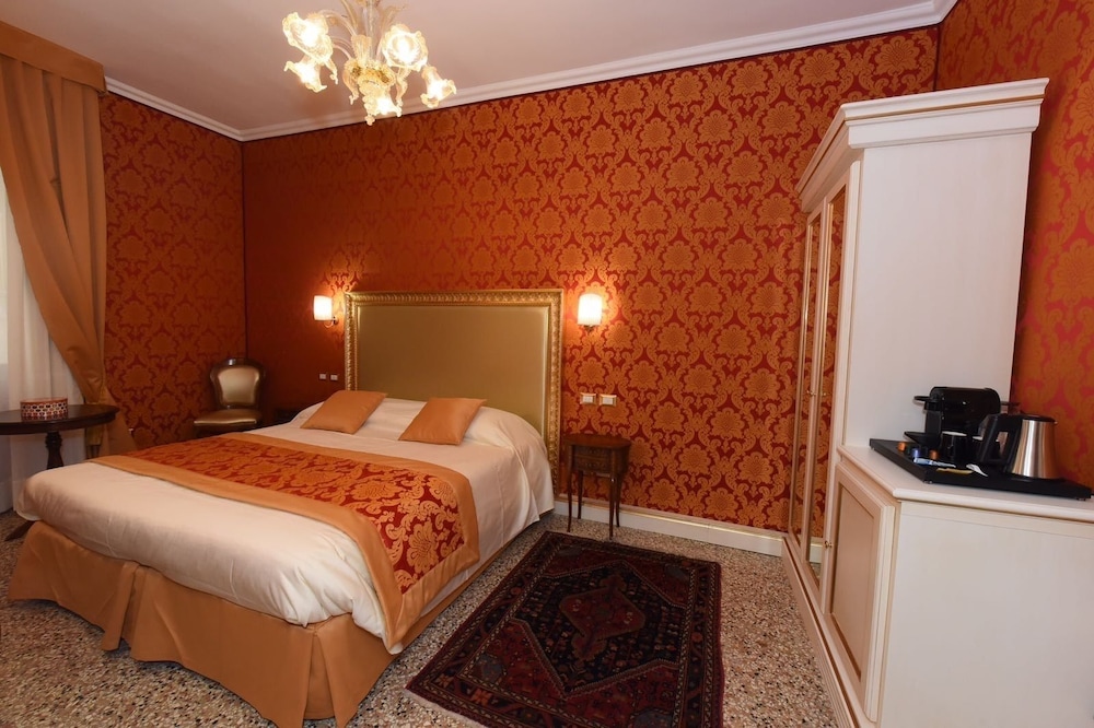 Deluxe Double Room, Non Smoking, City View photo 1