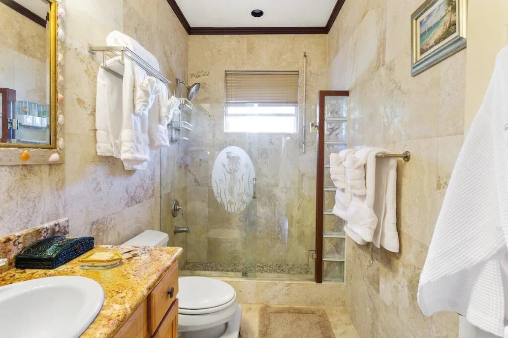 Villa photo 3