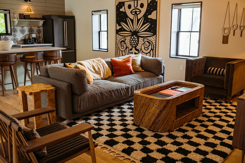 Deluxe Loft