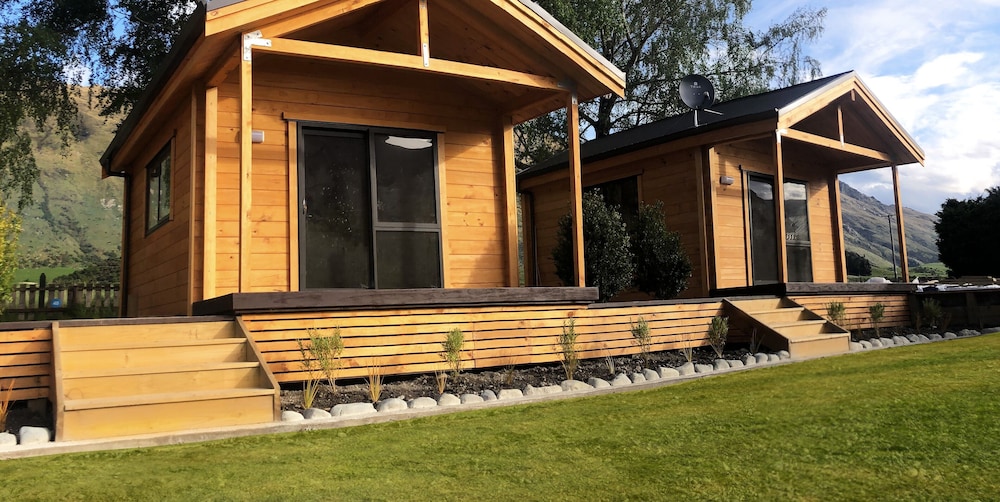 Premium Cabin photo 3