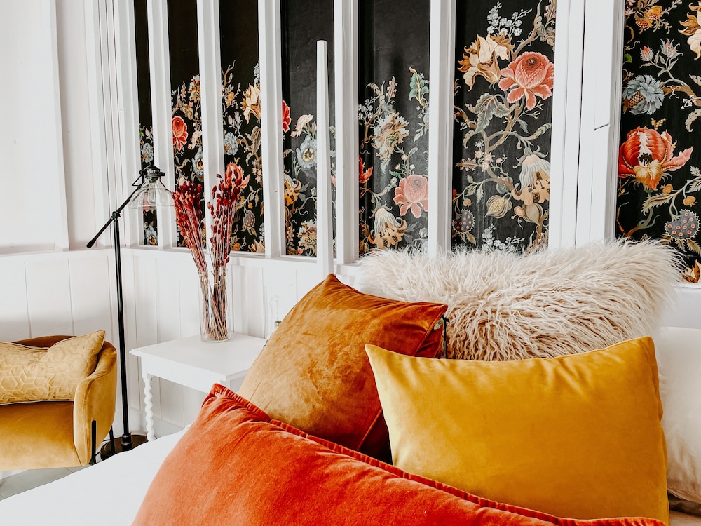 Design Studio, 1 Queen Bed photo 2