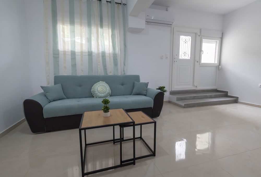 Kyranna Apartment 1 by Rentalspro, Billede 3