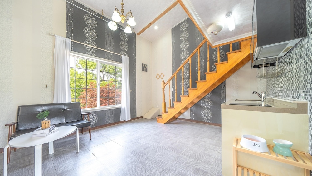 Basic Room, 1 Bedroom (Room B202) - Photo 7