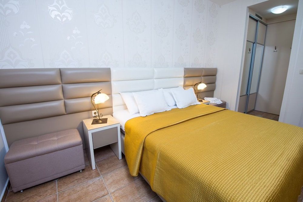 Comfort Apartment photo 3