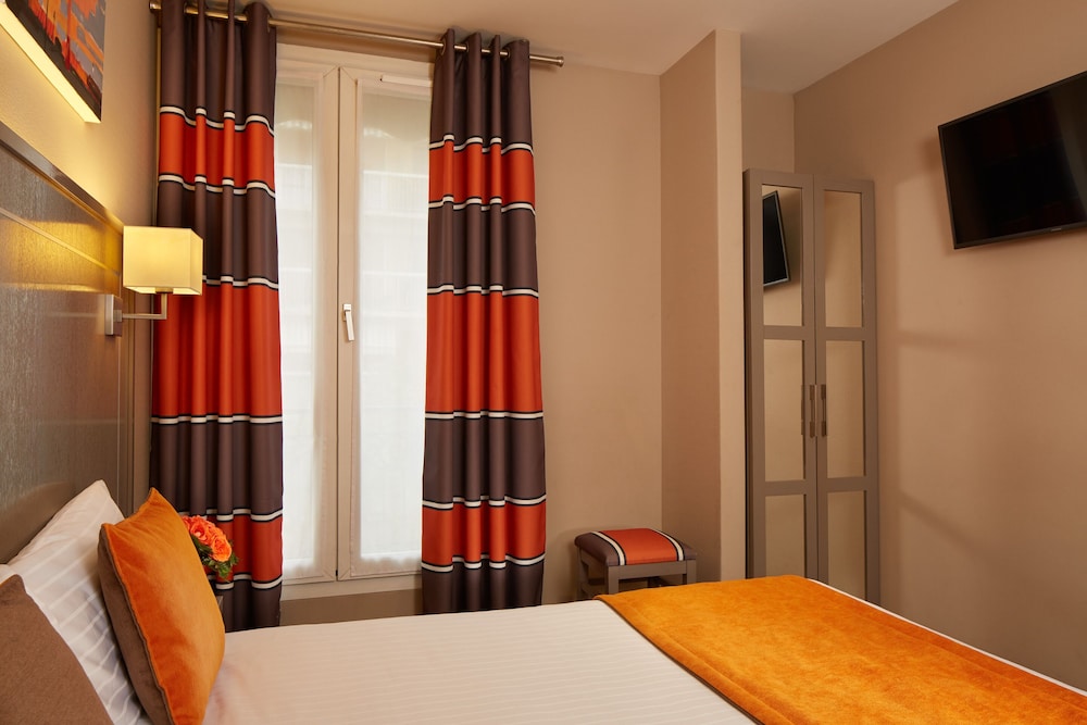 Double Room with shower photo 2