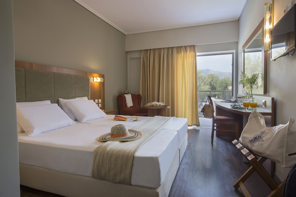 Relax in comfort and style in your cozy retreat!
