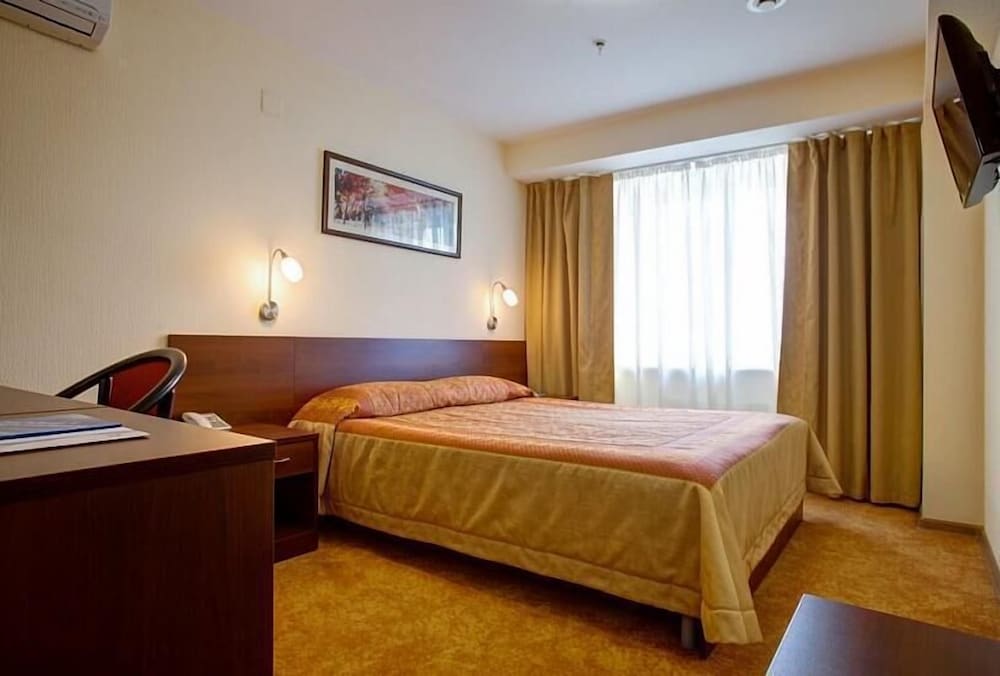 Standard Double or Twin Room photo 1