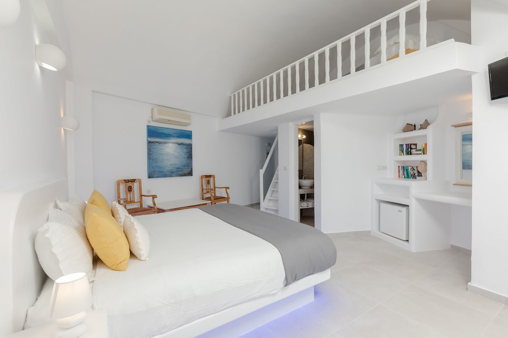 Superior Room, 1 Queen Bed, Sea View - Photo 10