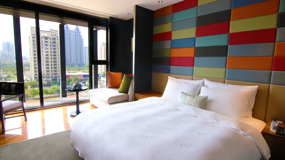 Deluxe Double Room, 1 King Bed, Park View