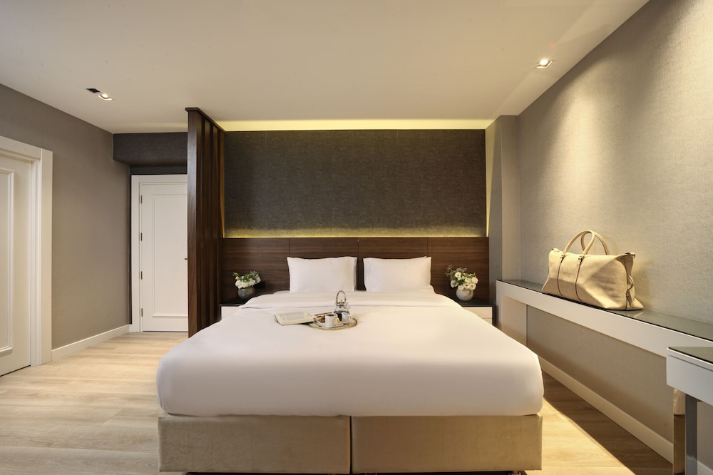 Deluxe Double Room photo 3