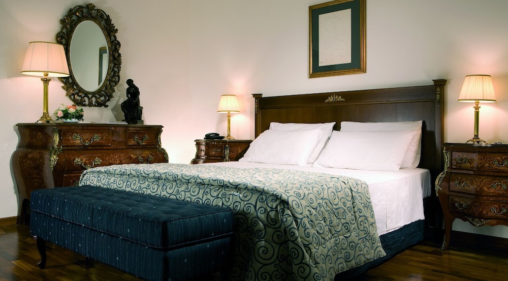 Signature Suite, Sea View