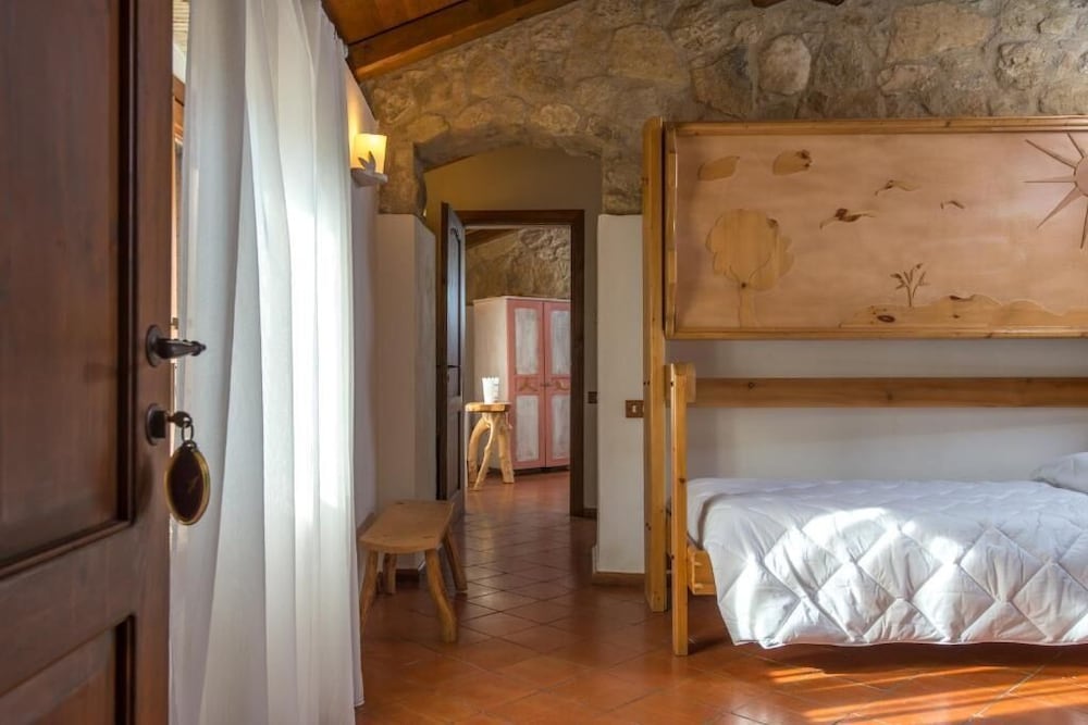Quadruple Room, Garden View photo 2