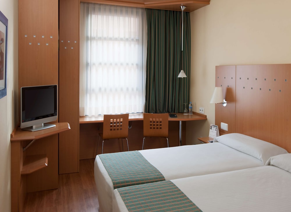 Standard Room - Photo 4