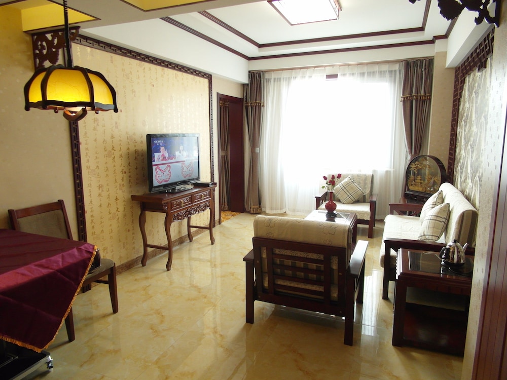 Business Suite photo 3