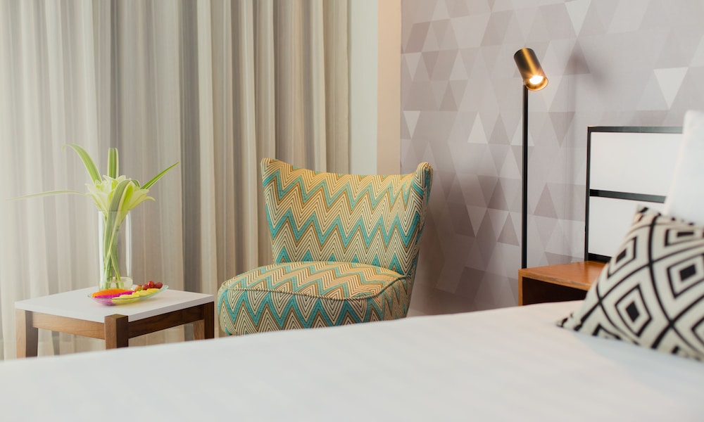 Superior Room, City View - Photo 6