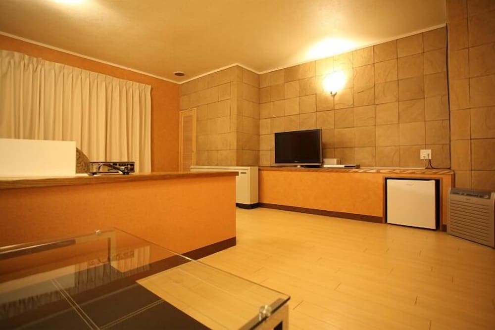 Standard Room, Smoking photo 3