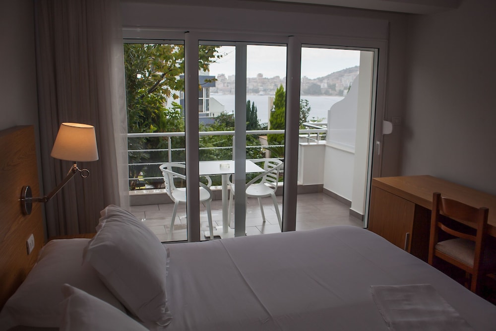 Double Room, Balcony, Sea View