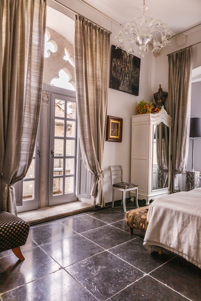 Superior Double Room, Balcony