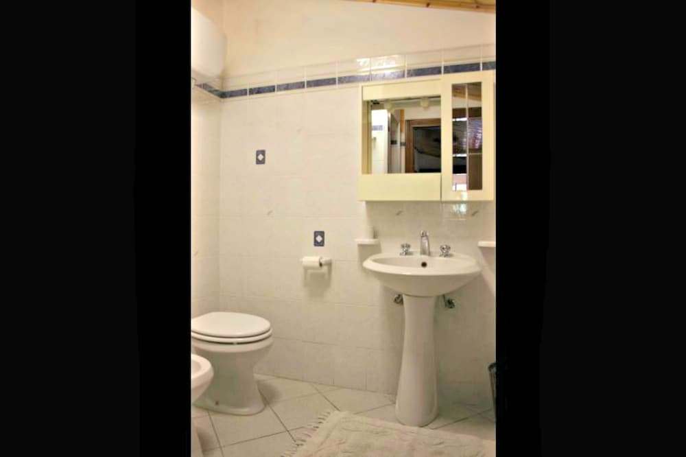 Apartment, 3 Bedrooms photo 2