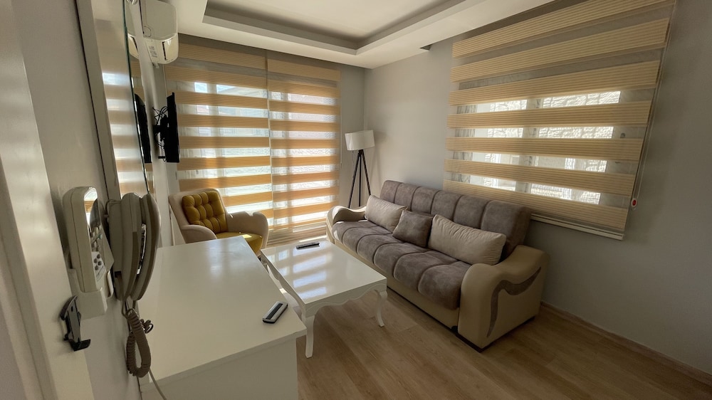 Deluxe Apartment, City View