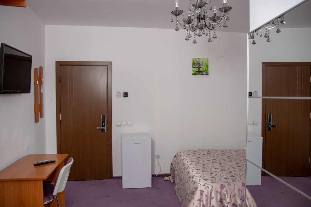 Basic Single Room