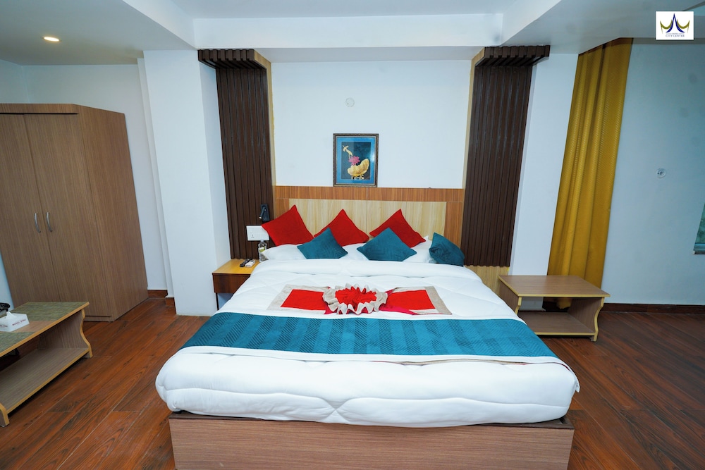 Deluxe Double or Twin Room photo 1