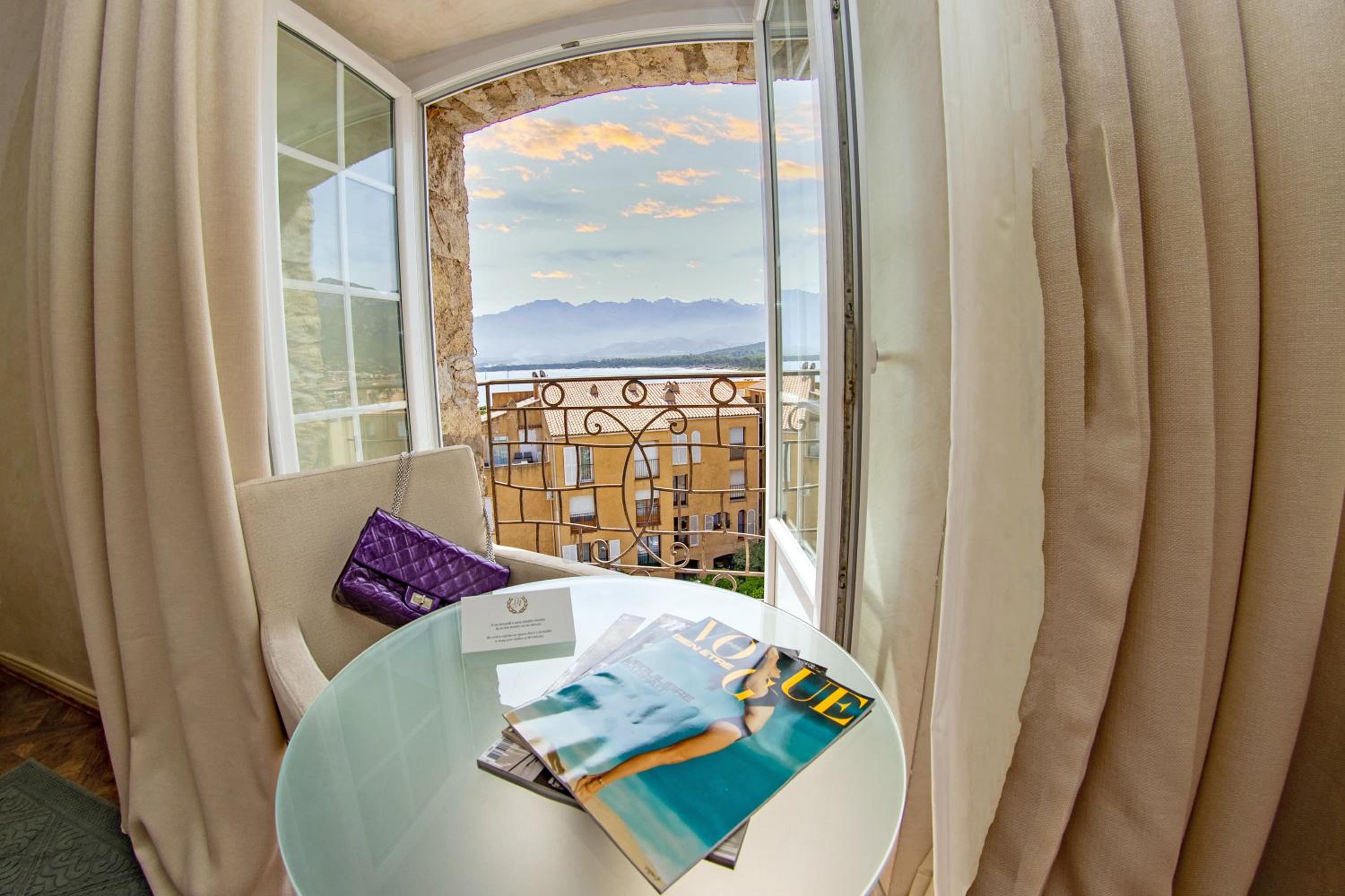Superior Room with Sea View photo 2