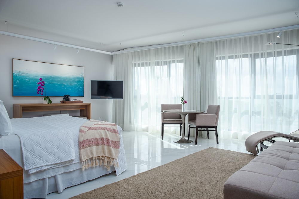 Premium Suite