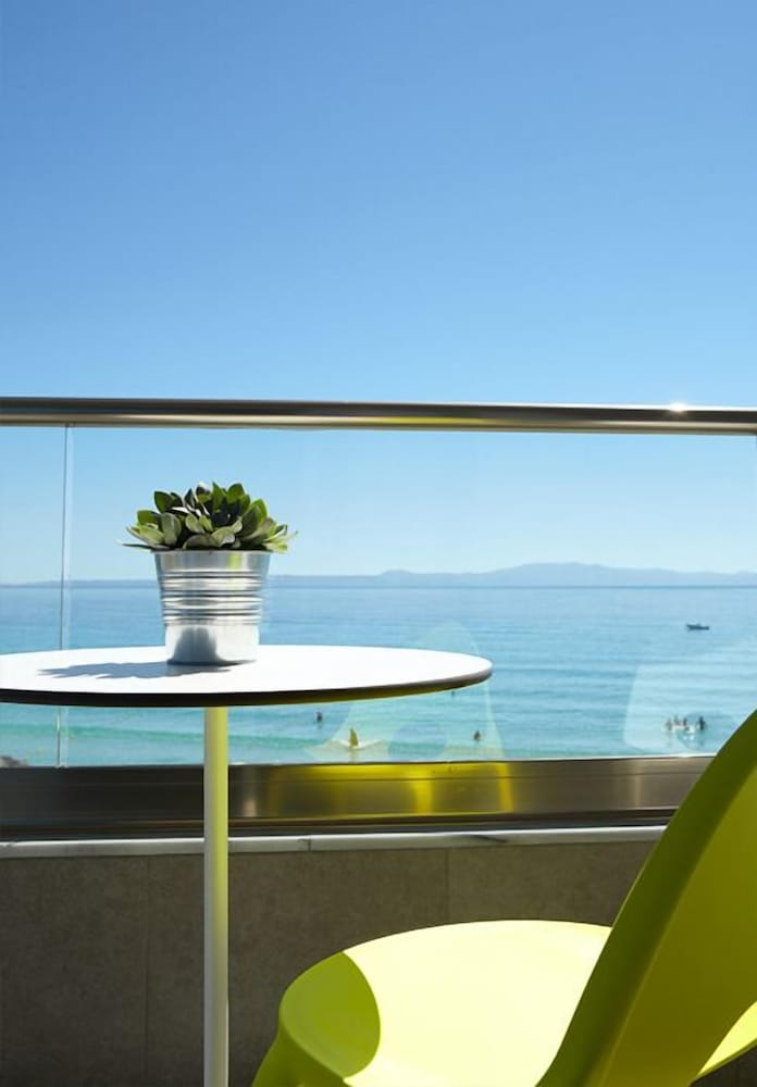 Deluxe Room, Sea View photo 2