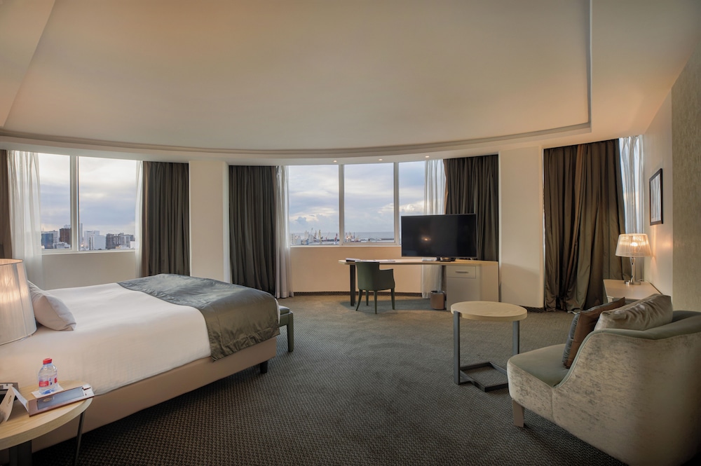 Suite, 1 King Bed
