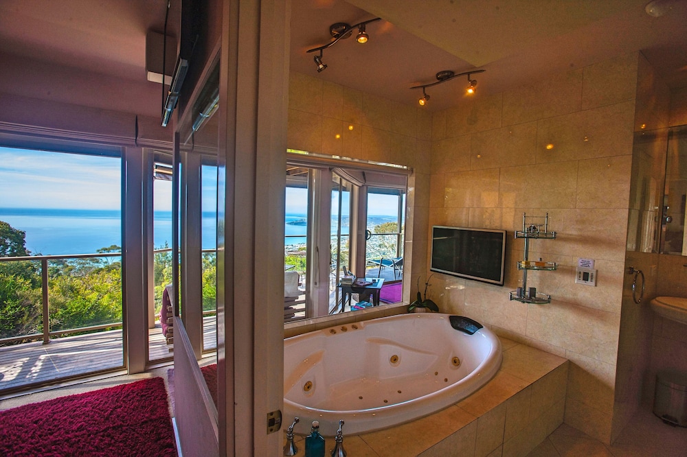 Romantic Studio, Kitchenette (Romantic Ambience) photo 2